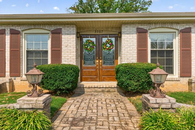 3367 Clays Mill Road, Lexington, KY 40503