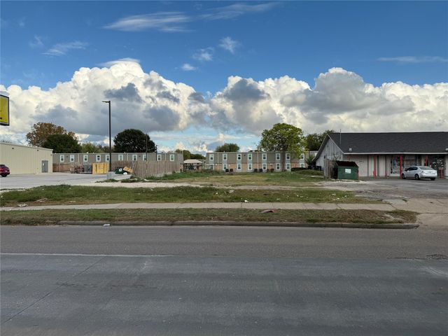 9631 Scott Street, Houston, TX 77051