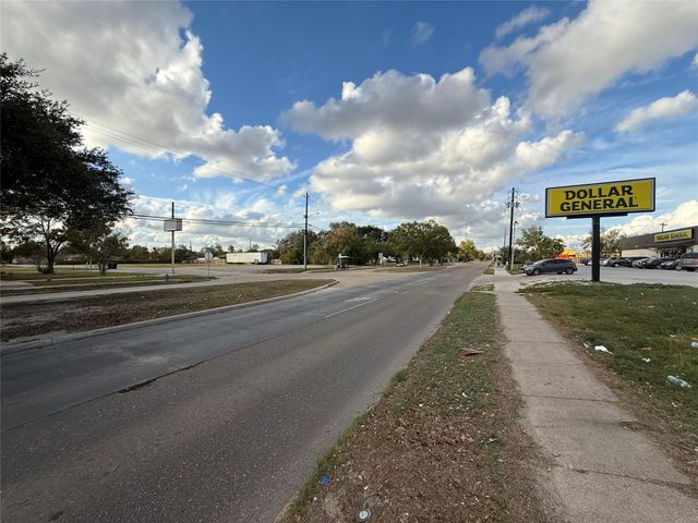 9631 Scott Street, Houston, TX 77051