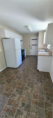 1165 Whitney Rd E, Perinton, NY 14450