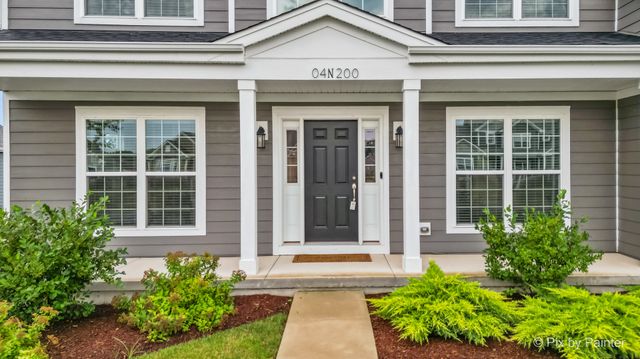04N200 Norton Lake Circle, Campton Hills, IL 60175
