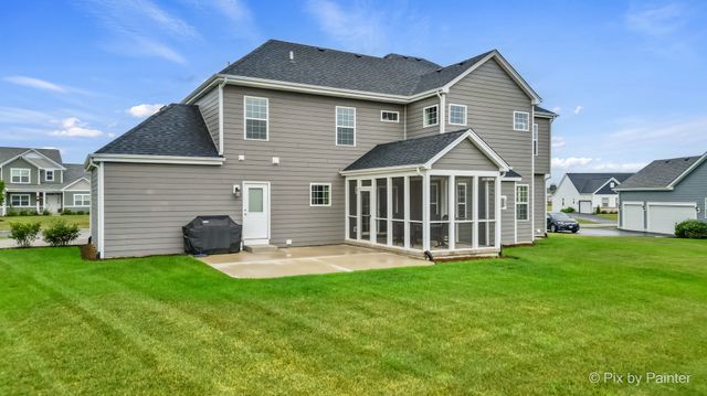 04N200 Norton Lake Circle, Campton Hills, IL 60175