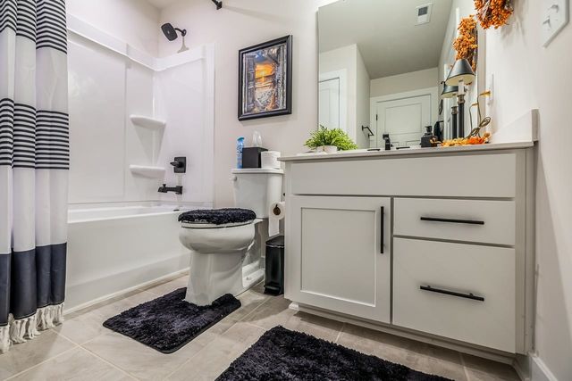 1277 Fiddletree Lane, Woodruff, SC 29388