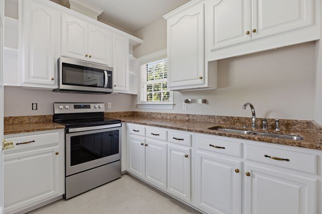 1145 Bayard Ave, Murfreesboro, TN 37130
