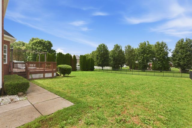 1145 Bayard Ave, Murfreesboro, TN 37130
