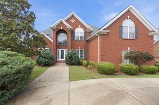 1145 Bayard Ave, Murfreesboro, TN 37130