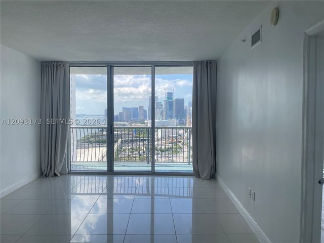 1750 N Bayshore Dr 2810, Miami, FL 33132