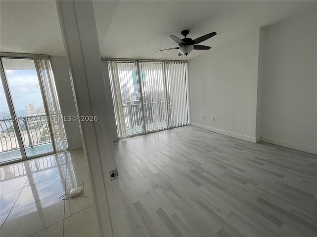 1750 N Bayshore Dr 2810, Miami, FL 33132
