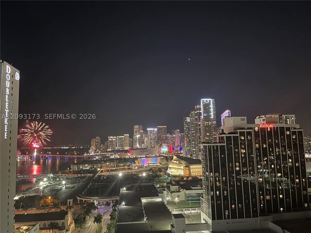 1750 N Bayshore Dr 2810, Miami, FL 33132