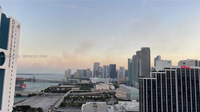 1750 N Bayshore Dr 2810, Miami, FL 33132