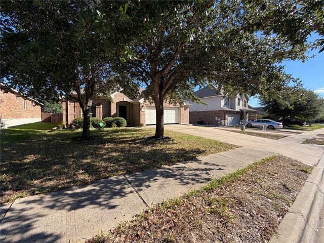 2316 Dovetail ST, Pflugerville, TX 78660