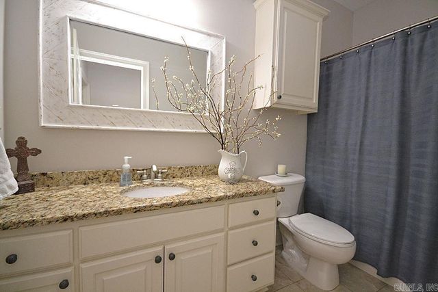 1805 Stagecoach Village, Little Rock, AR 72210