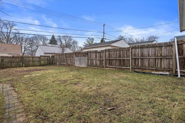 4521 S Lenox STREET, Milwaukee, WI 53207