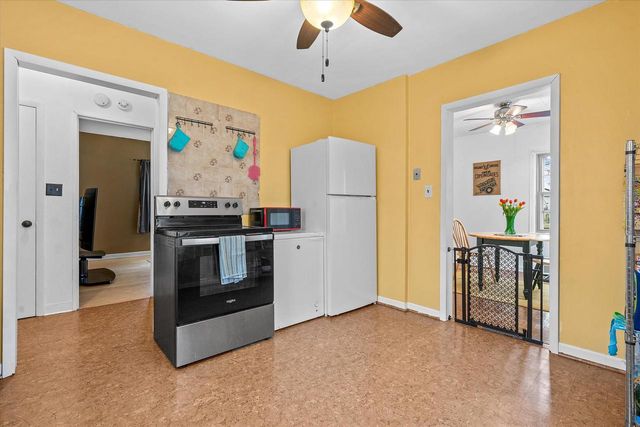 4521 S Lenox STREET, Milwaukee, WI 53207