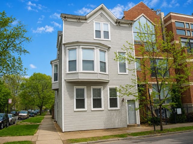 2925 N Damen Avenue, Chicago, IL 60618