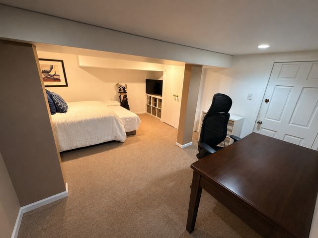 2925 N Damen Avenue, Chicago, IL 60618