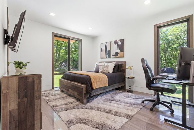 20 Dogwood Ln, North Reading, MA 01864