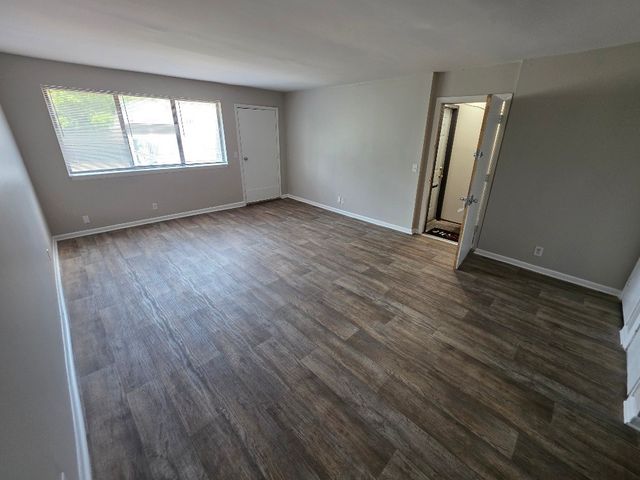 800 Anderson Ln Apt B6, Madison, TN 37115