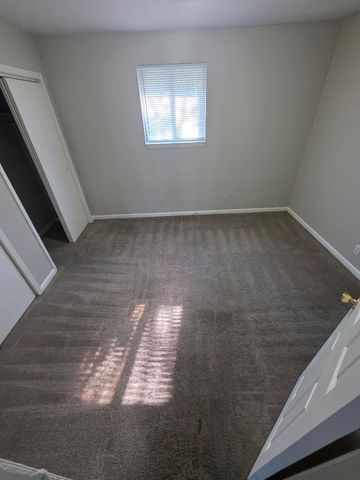 800 Anderson Ln Apt B6, Madison, TN 37115
