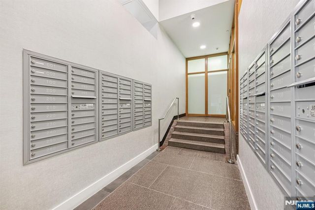 2 Executive Drive 601, Fort Lee, NJ 07024