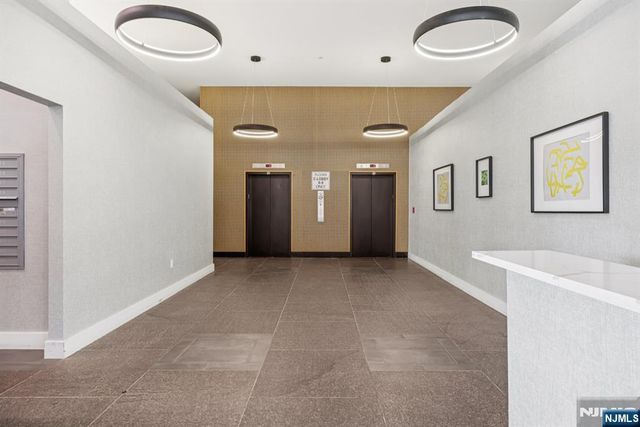 2 Executive Drive 601, Fort Lee, NJ 07024