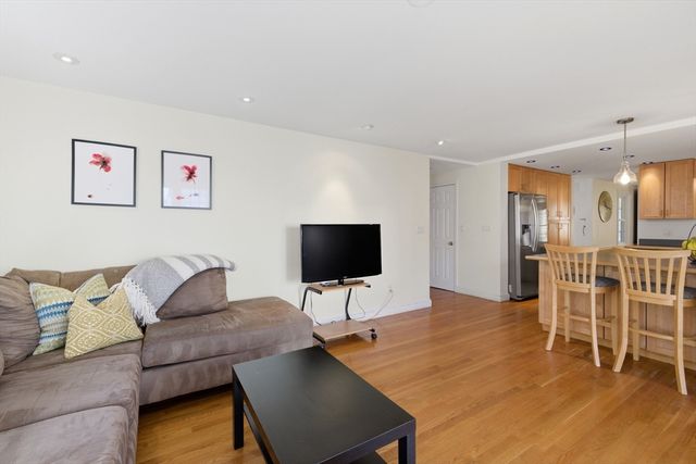 15 Ellison Road, Lexington, MA 02420