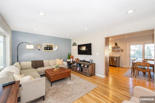 112 Lafayette Avenue, Twp Of Washington, NJ 07676
