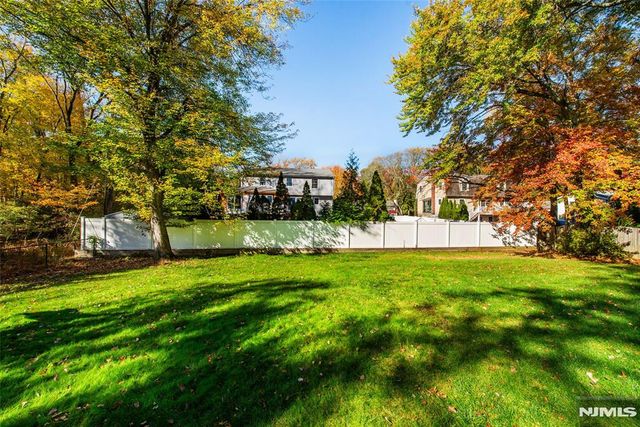 112 Lafayette Avenue, Twp Of Washington, NJ 07676
