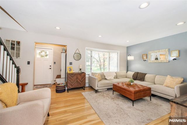112 Lafayette Avenue, Twp Of Washington, NJ 07676