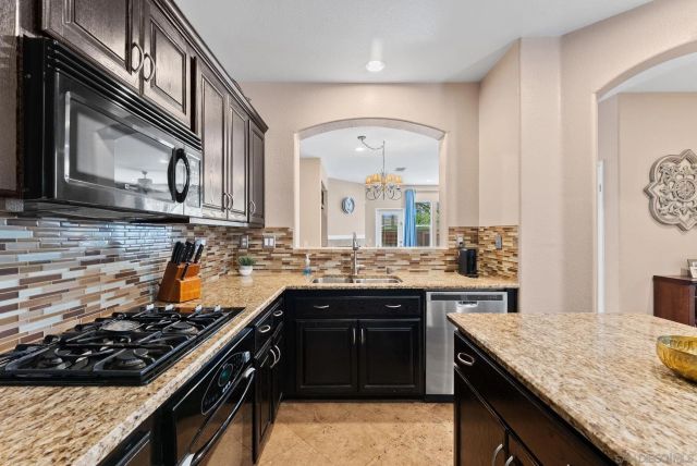 814 Caminito Francisco, Chula Vista, CA 91913