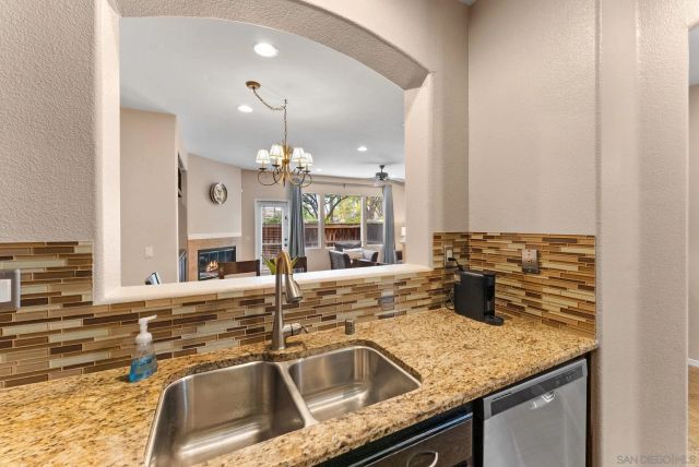 814 Caminito Francisco, Chula Vista, CA 91913