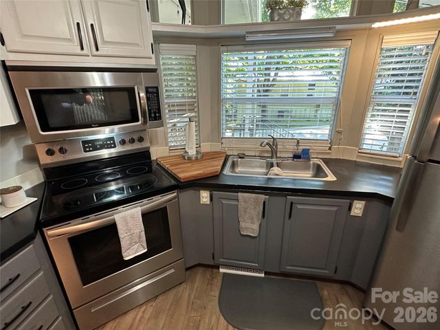 111 Hickory Circle, New London, NC 28127