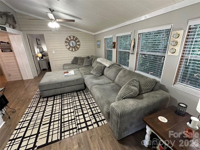 111 Hickory Circle, New London, NC 28127