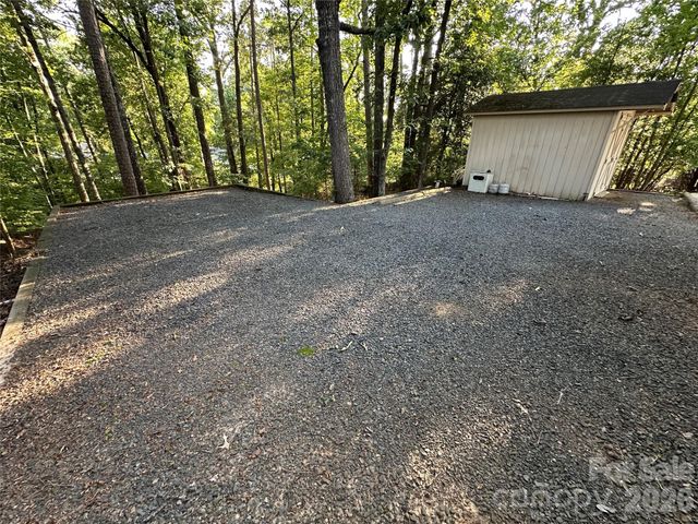 111 Hickory Circle, New London, NC 28127