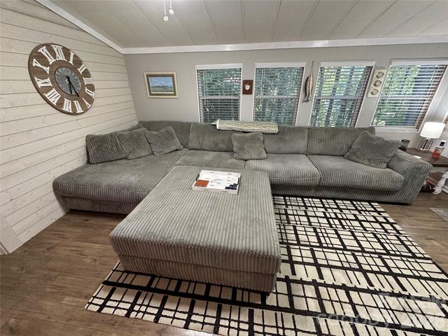 111 Hickory Circle, New London, NC 28127