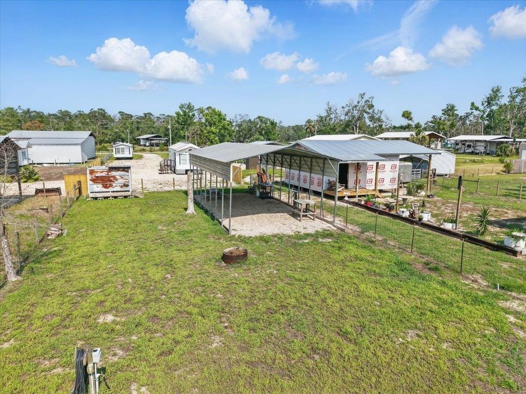 507 NW FOURTH Street, Steinhatchee, FL 32359