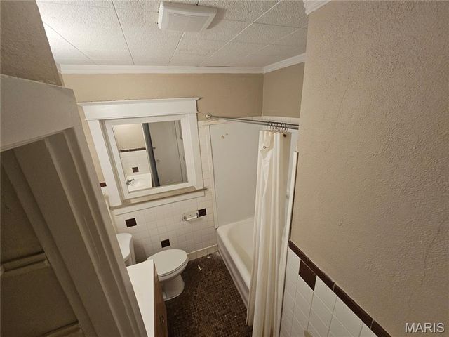 18 S Barat Avenue, Ferguson, MO 63135