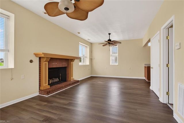 1019 Little Bay AVE, Norfolk, VA 23503