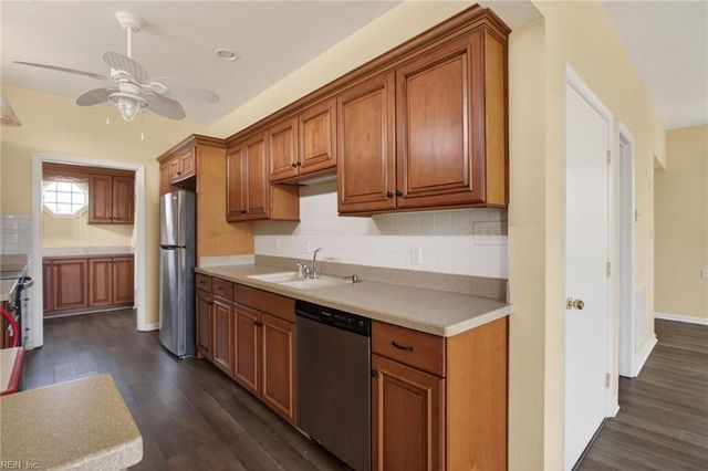 1019 Little Bay AVE, Norfolk, VA 23503