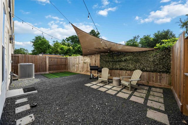 2337 Paul Quinn Street, Houston, TX 77091
