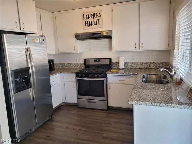 4755 Ashbrook Place, Las Vegas, NV 89147