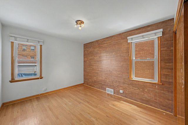11011 S Avenue L, Chicago, IL 60617