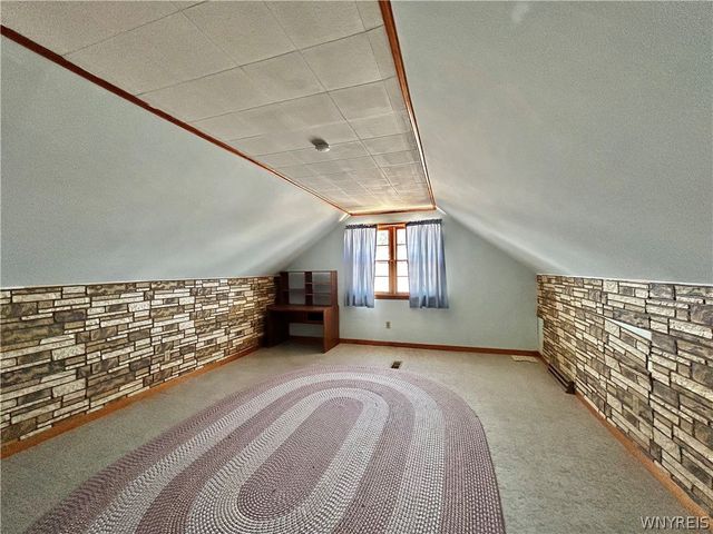 68 Lyndale Court, West Seneca, NY 14224