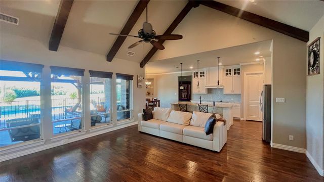 6641 Caliche Circle, Midlothian, TX 76065