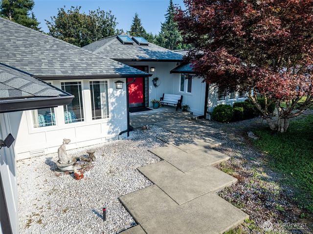 8422 Kaster Drive NE, Bremerton, WA 98311