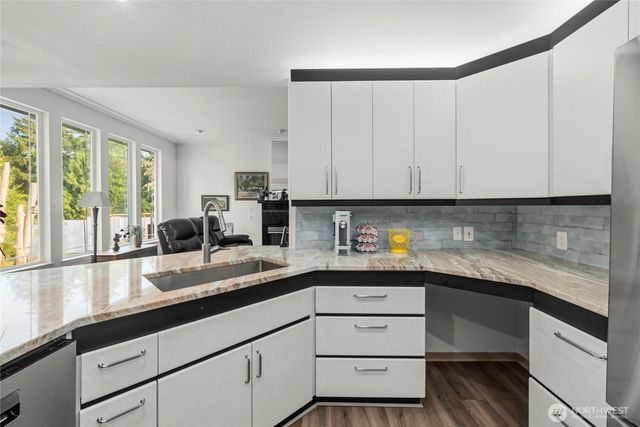 8422 Kaster Drive NE, Bremerton, WA 98311