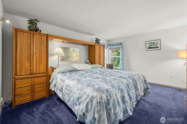 8422 Kaster Drive NE, Bremerton, WA 98311