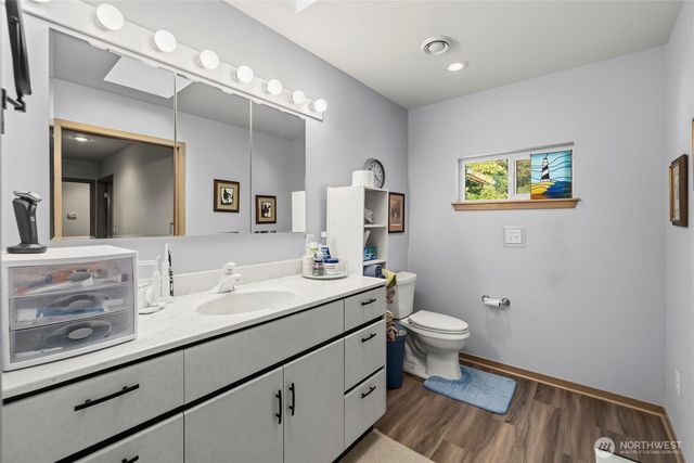 8422 Kaster Drive NE, Bremerton, WA 98311