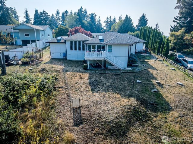 8422 Kaster Drive NE, Bremerton, WA 98311