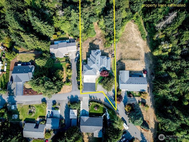 8422 Kaster Drive NE, Bremerton, WA 98311